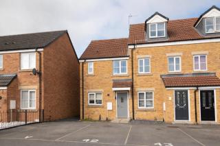 Lovely 2 bedroom apartment with parking - 9