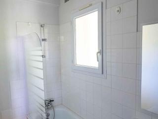 Gîte Mitoyen avec Terrasse pour 5 pers. à Lissac-sur-Couze - API-1-52-1010 - 8