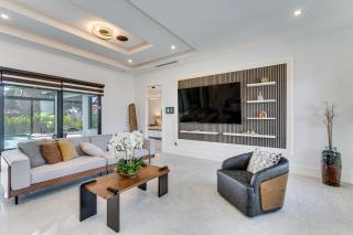 Luxe Outdoor Space! Pet-Friendly Cape Coral Home - 7