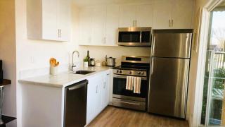 West LA Boutique Apartments Minutes from the Coast - 2