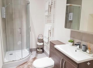 De-Vollard Cottage, Cozy Countryside Cottage Retreat - 1
