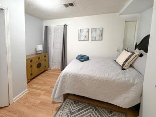 Cozy Home In Lawrenceville - 7