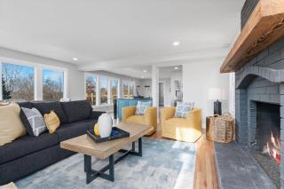 Renovated 4BR Independence Retreat on 1.3 Acres - 9