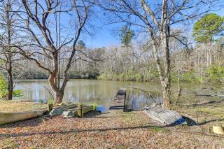 Boat and Relax! Wooded Northport Home on 60 Acres - 9