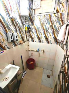 Shri Premanand Ji Niwaas Sthaan Top rated 5 stars - 4