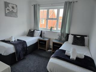 Bishopswood-Sleeps 6-Garden-Pets-Parking-WiFi - 9