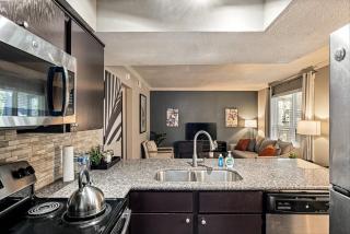 Island Escape: Stylish Coastal Comfort - 3