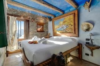 Grange Romantic Retreat Mountain View - Happy Rentals - 6