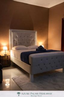 Azure Palms Hideaway - 2