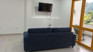 Jerico Poets Balcony House - 5