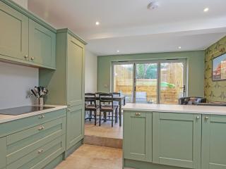 Monty's Cottage - Uk49812 - 2