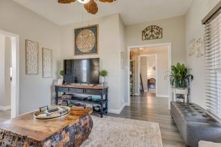 Soak n Stroll 2 State St Casino Firepit Dogs OK - 5