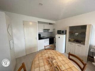 Studio à 100m de la Mer à Saint-Hilaire-de-Riez, avec Balcon et Parking Public - FR-1-426-330 - 3