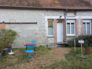Studio cosy proche d'Orléans avec parking et animaux sur place - FR-1-590-558 - 2