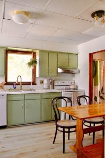 Ely Camp Haus - Vintage home in Downtown Ely - 7