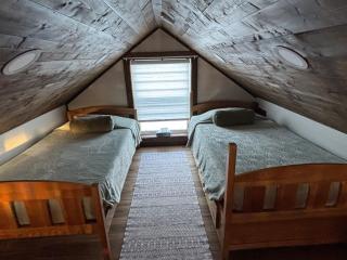 Wild Blueberry Hill Farm Stay - 6