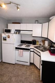 Next to Manhattan 2 Bedrooms Apartment - Subway 20 steps, Manhattan 1 Stop - 2