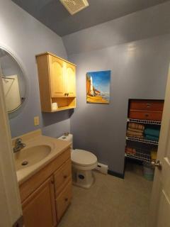 Studio close to nature and centre of Bragg Creek - 8