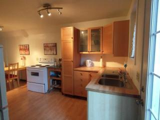 Studio close to nature and centre of Bragg Creek - 3