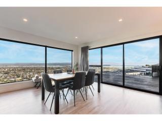 Horizon View Retreat - Nelson Holiday Home - 3