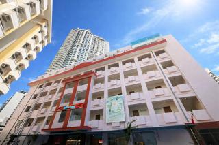 Happy Hotel Here - 5