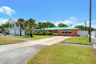 253 Palm Ln - 2