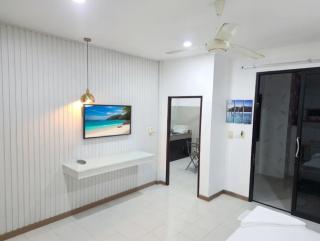 Samui Pier Beach Front & Resort - 7