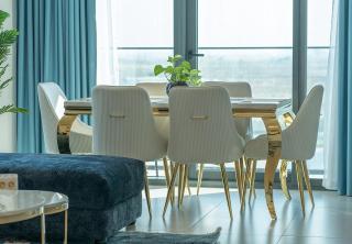 Spacious Beachfront 1 Bed in Blue Bay Walk - 6