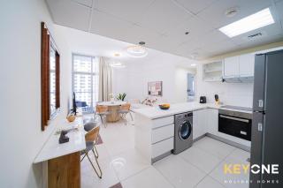 Magnificent Two Bedroom Beachfront - 0