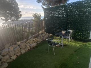 Studio vue mer a 10 mn en voiture frontière Monaco & Menton - 6