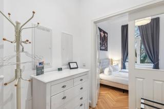 Zu Besuch im Palast - Perfekte Lage - Dresden - 7