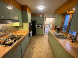 Ultimate Game House with Pool, Piano & 4 arcades! - 8