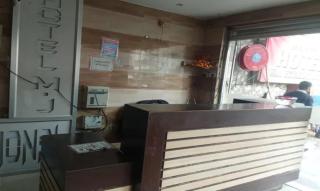 FabHotel MJ International - 0