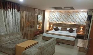 FabHotel MJ International - 8