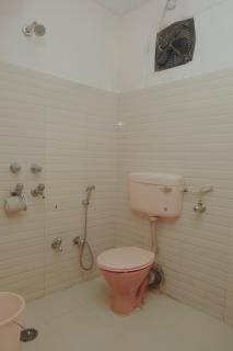 Hotel Country Heights - 1