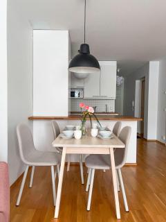 Aseman helmi! Tilava kaksio Kuopion juna-aseman vieressä - 4