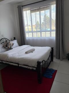 Urban Escape Suites - 3