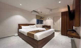 FabHotel Serenity I - 5