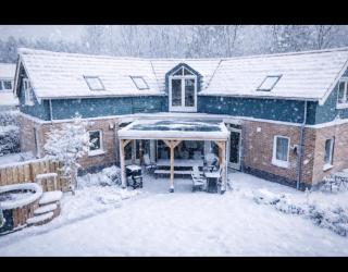 Newly renovated luxurious Villa / hottub / sauna / 7 bedrooms - 7