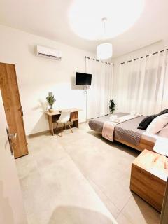 Diana's Cozy 26 Apartment - 1