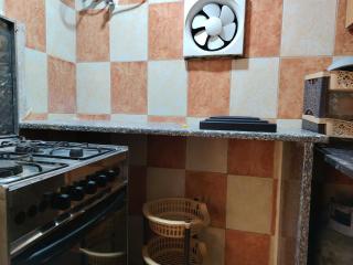 بيت الحجر - 2