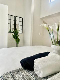 Urban Two Bedroom Loft in Fourways - 7