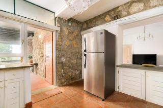 Elegant home with spectacular view - 4