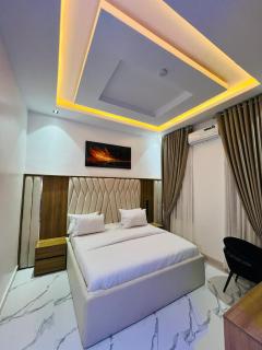 Edustar Luxury Apartments - 1