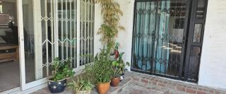 Milnerton Oak Lodge Home Away from Home! - 7