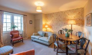 Gamekeepers Cottage near Gorebridge - 0