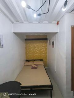 Transient Room for Bypackers in Imus NO CAR PARK - 8