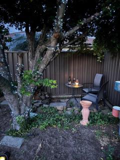 Guest ensuite room with private entrance - 6