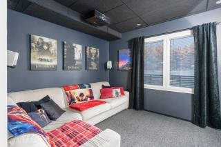 Polar Snowflake Villa - 4