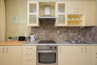 Spacious Pet Friendly Apartment in Warsaw by Noclegi Renters - 6